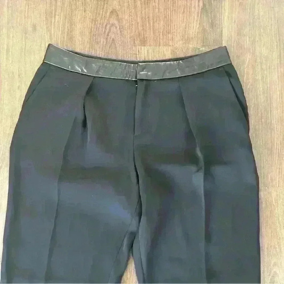 Rag & Bone cropped pants with faux leather on the waist size 4 in black . - Picture 4 of 10